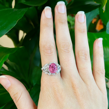 Load image into Gallery viewer, Spinel and Diamond Ring