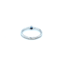 Load image into Gallery viewer, Sapphire Cabochon Ring