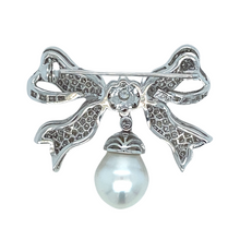 Load image into Gallery viewer, Vintage Diamond and Pearl Brooch
