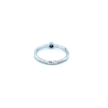 Load image into Gallery viewer, Sapphire Cabochon Ring
